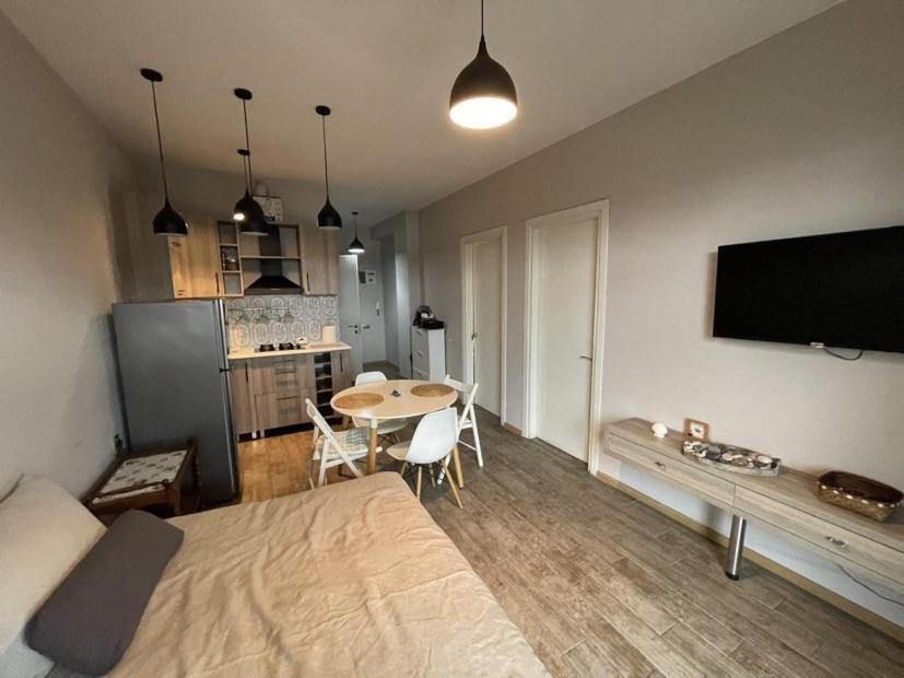 Great View Apartment Near Piazza Μπατούμι Εξωτερικό φωτογραφία